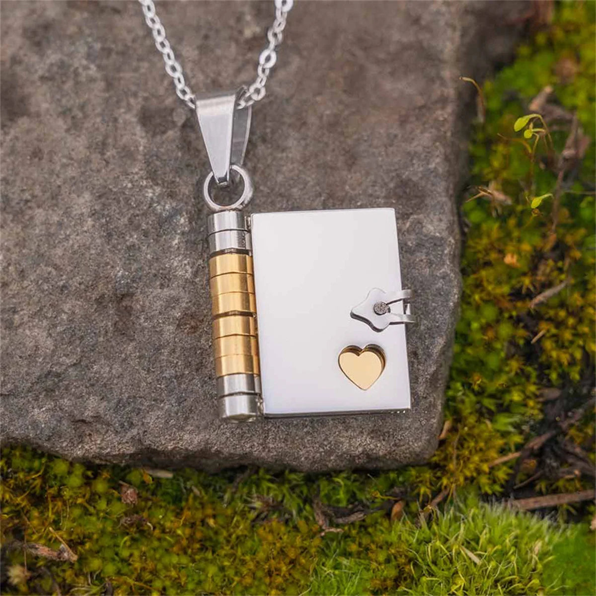 I LOVE YOU BOOK NECKLACE