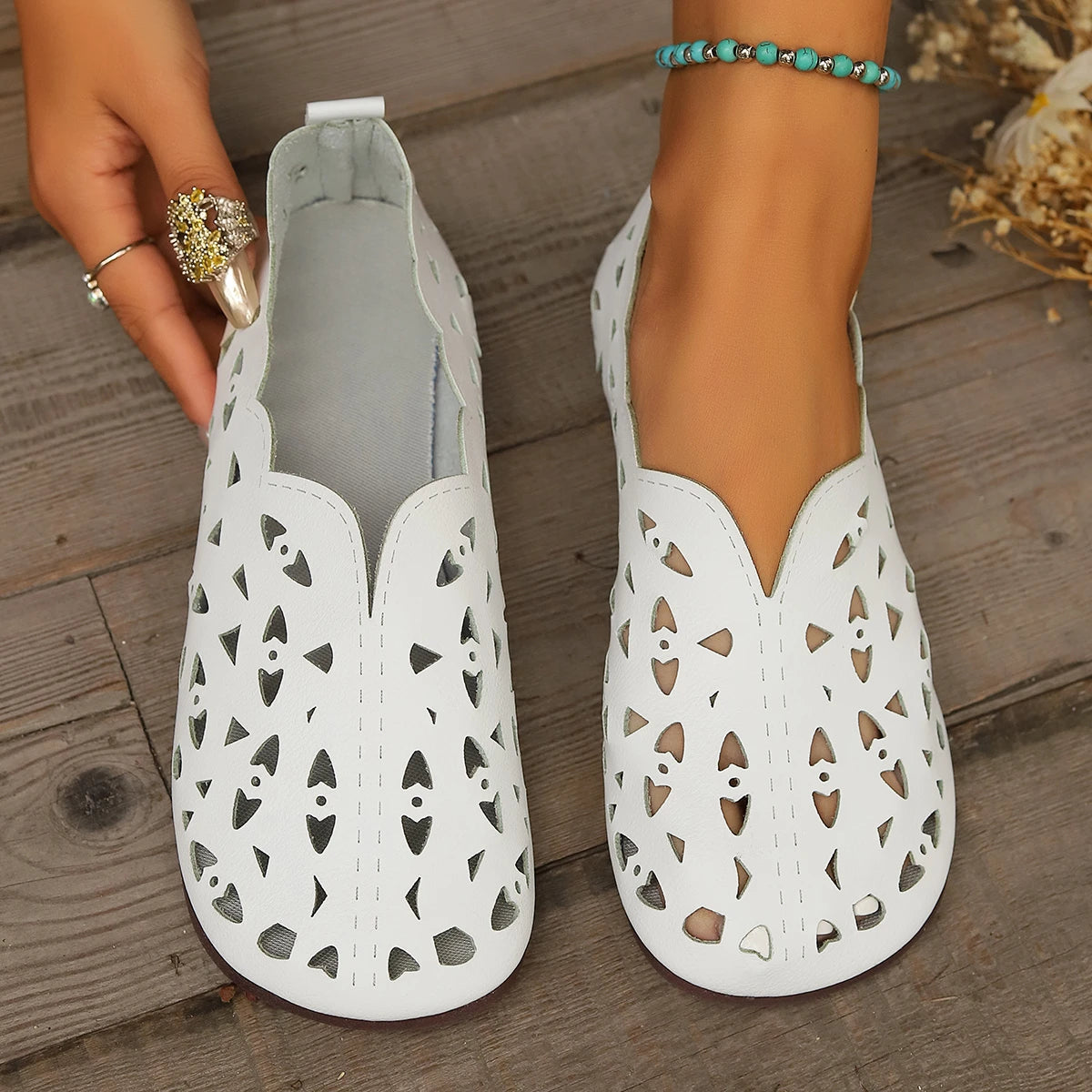 2025 Women Flat Shoes Genuine Leather Woman Pointed Toe Flats
