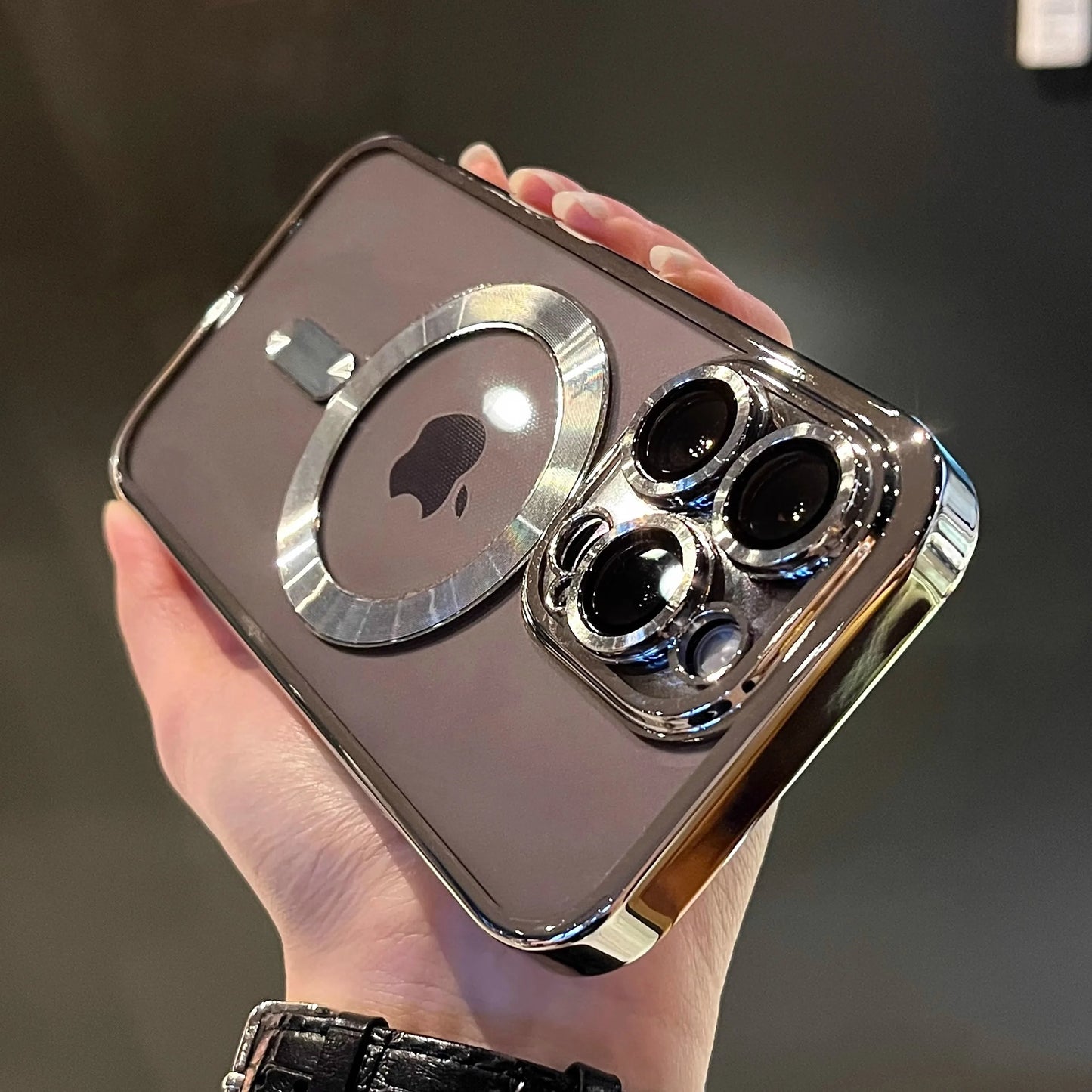 Luxury Magnetic Case for iphones