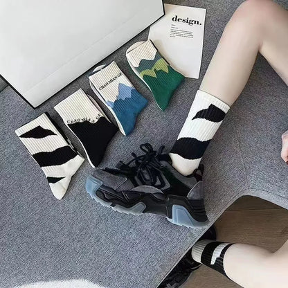 10/5/3MEN'S Mid-calf Socks Cotton Socks for All Seasons, Solid Colour and Versatile